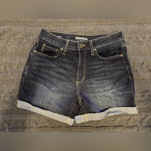 Sonoma Women's Dark Blue Jean Shorts (Size 8)